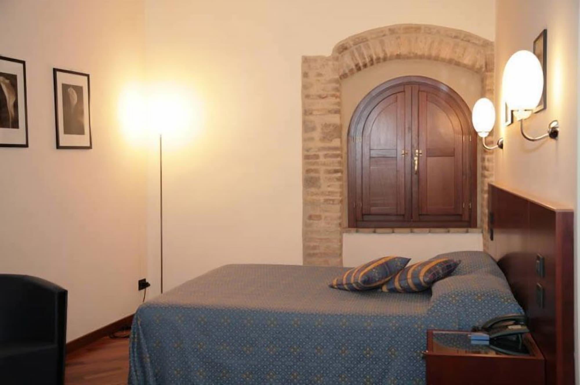 Relais La Corte Di Bettona Ngoại thất bức ảnh