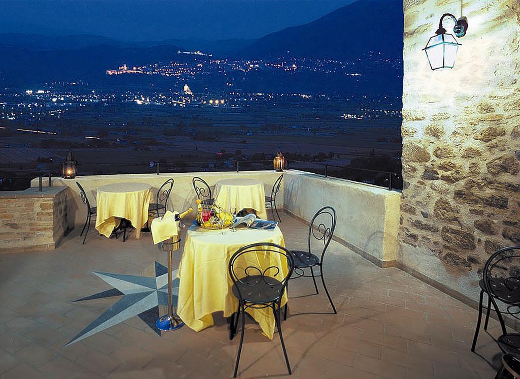 Relais La Corte Di Bettona Ngoại thất bức ảnh